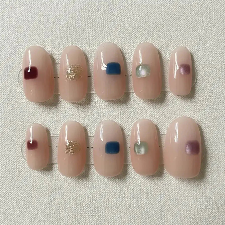 Everyday Nails - MOONLEE