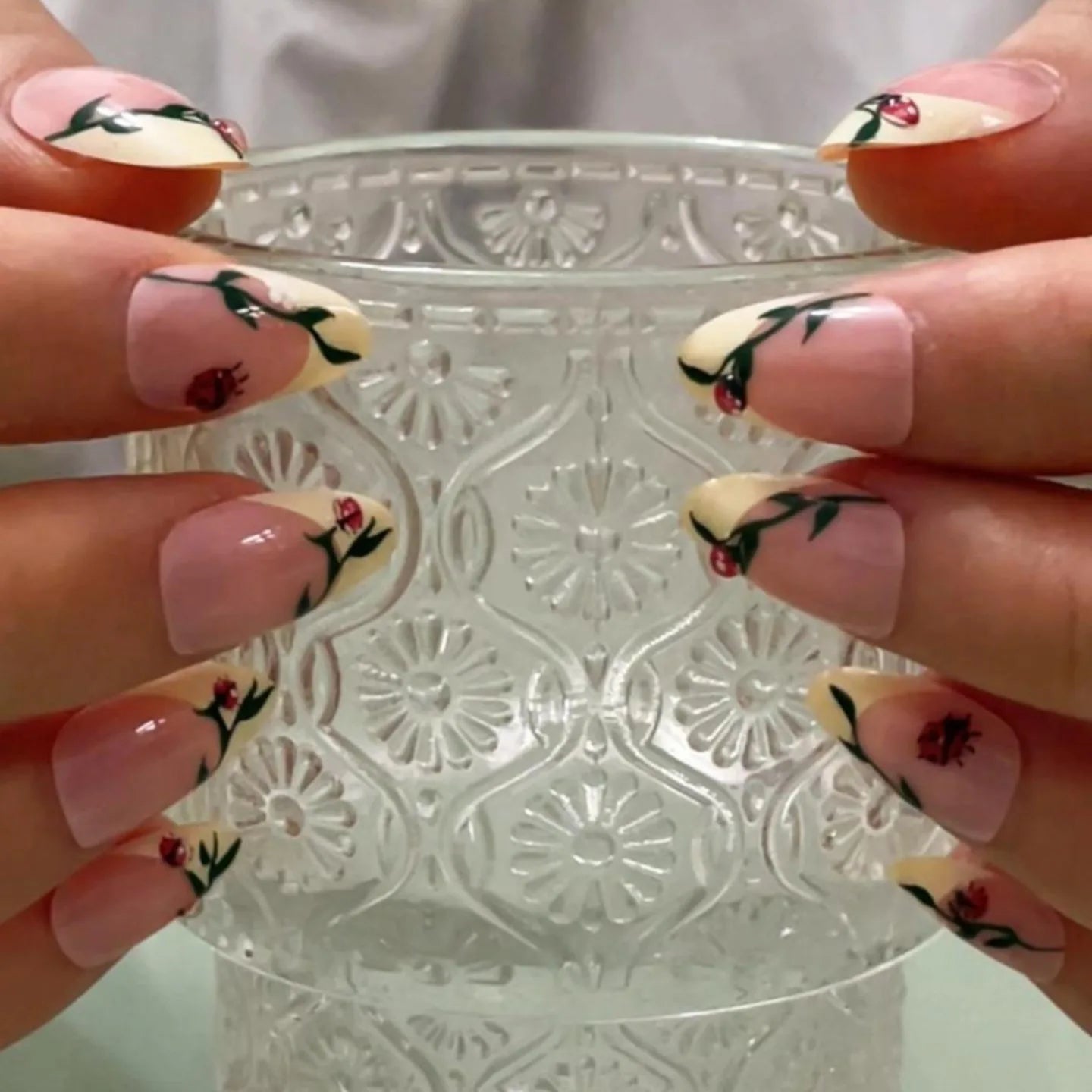 Cherry French Short Almond Press-On Nails for Typing & Commute | MOONLEE