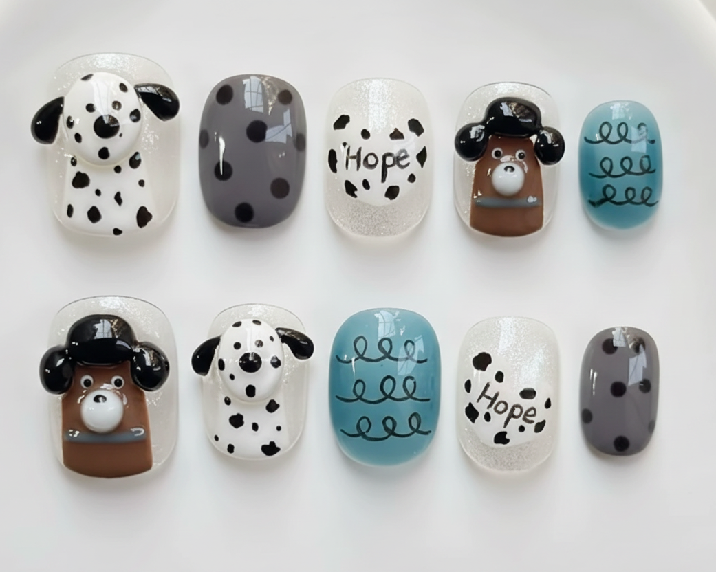 Handmade short press on nails for typing and office wear - Oreo Milk Pudding