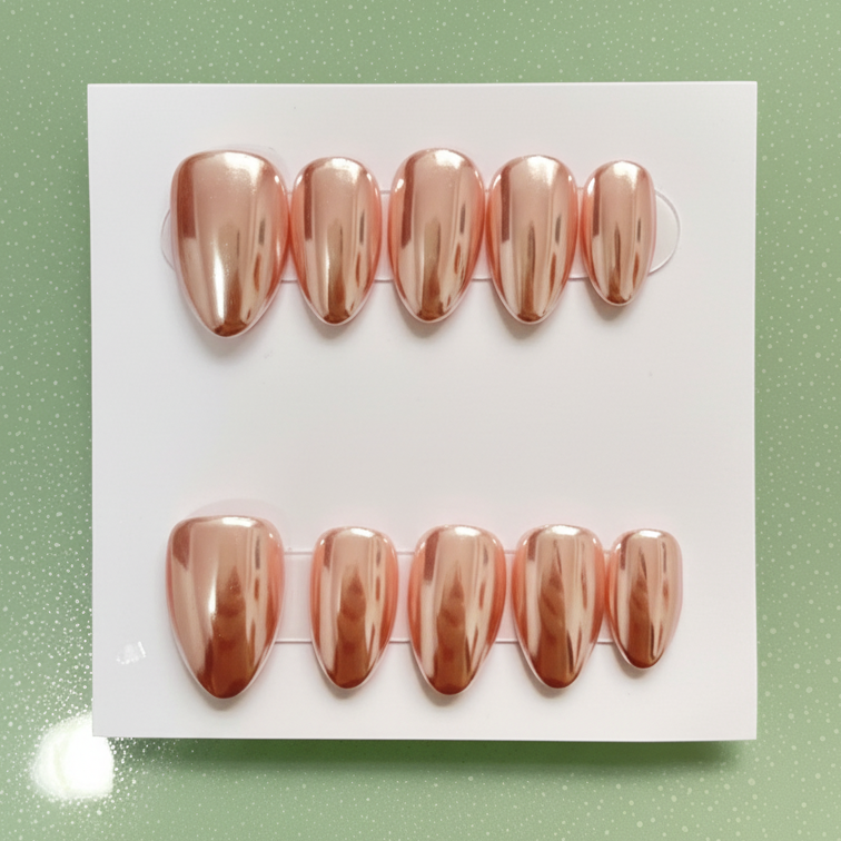 MOONLEE Lychee Cotta 10-piece press-on nail set display - milky blush aurora shimmer