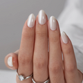 MOONLEE Ivory Pudding short almond press-on nails - ivory white pearl shimmer